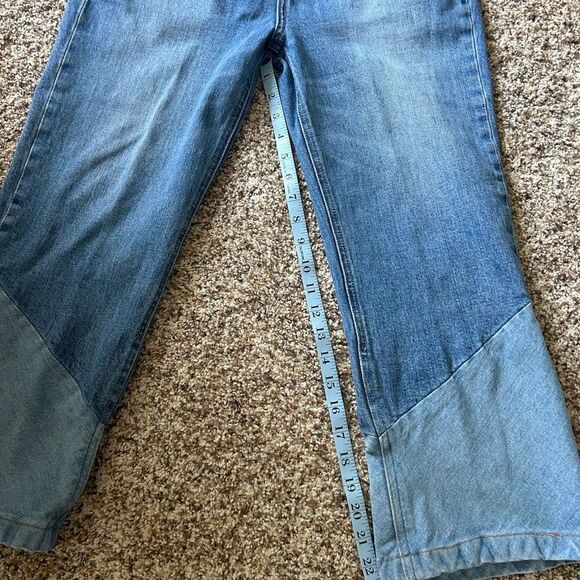 Paige Colette Crop  Flare twisted Panel EMMYLOU Women's Size 31 - Picture 10 of 16